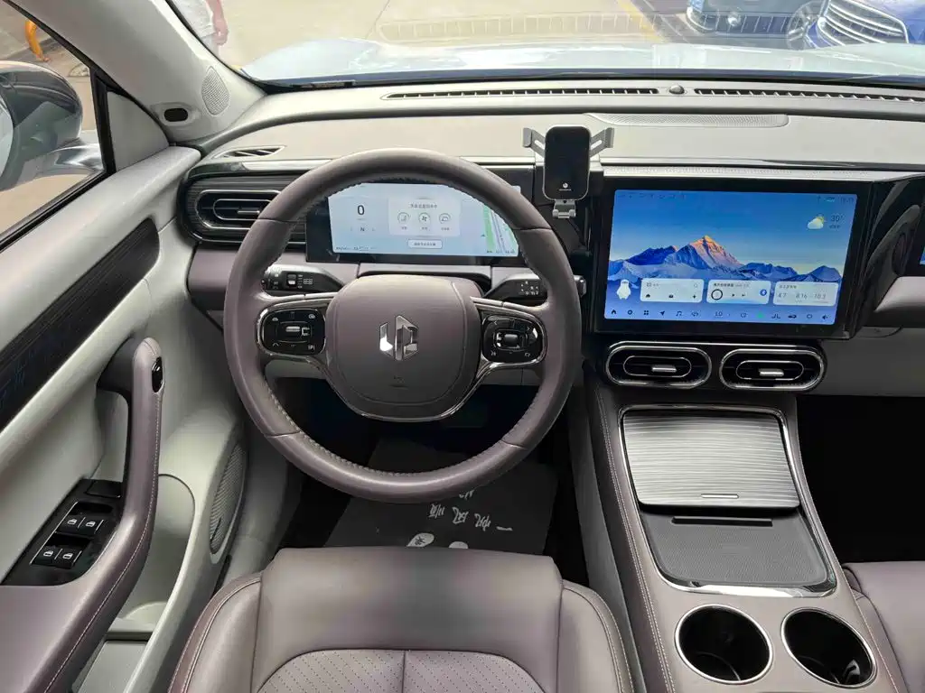Leapmotor Leapmotor C11 — миниатюра 8