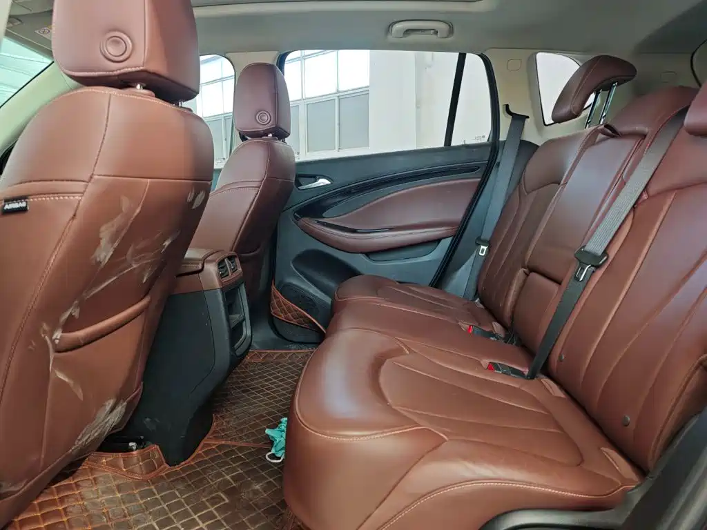 Buick Envision Plus — миниатюра 10