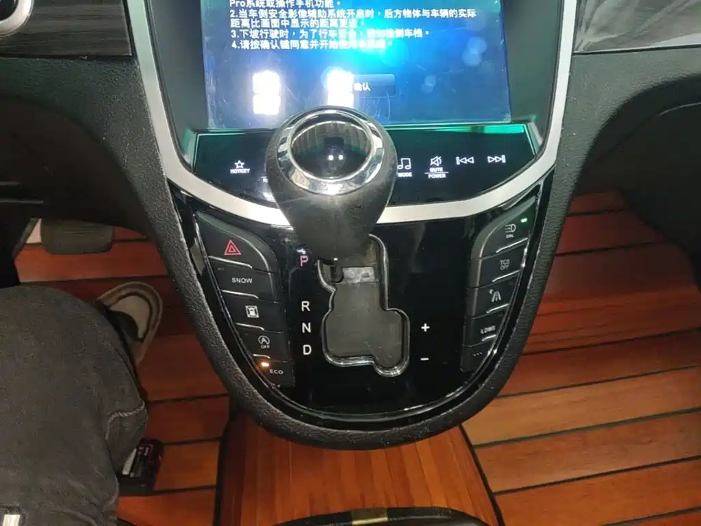 Luxgen 7 MPV 2.0T flagship type, фото 14