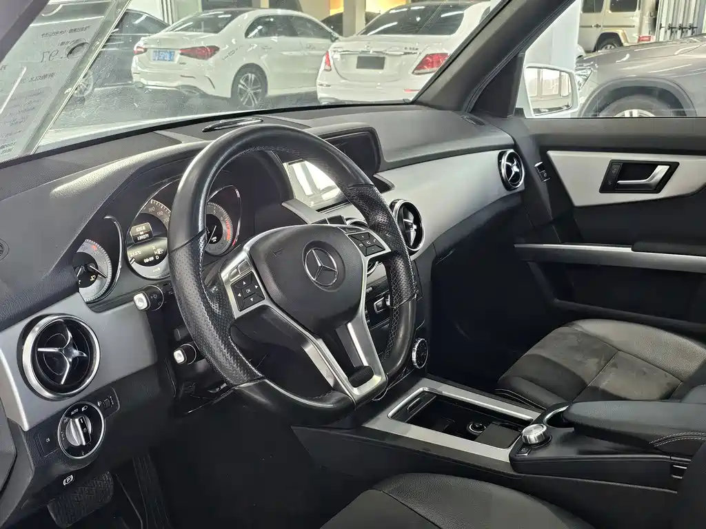 Mercedes-Benz GLK-Class — миниатюра 5