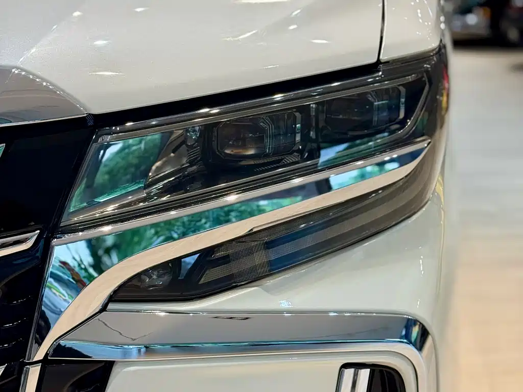 Toyota Alphard 2018 3.5L Luxury