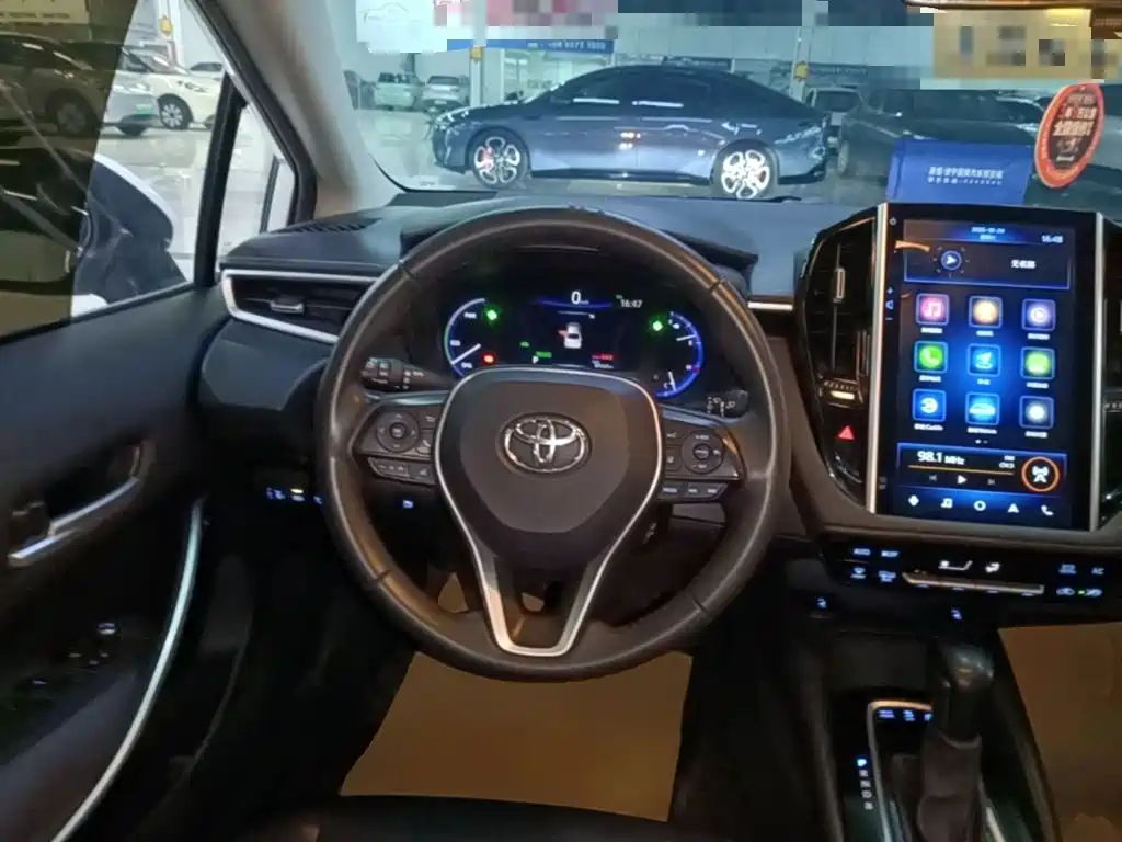 Toyota Corolla — миниатюра 11
