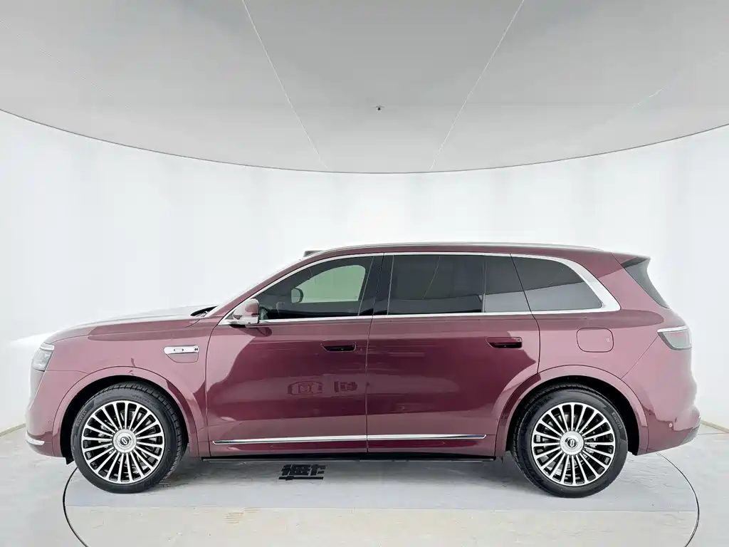 AITO ASK THE WORLD M8