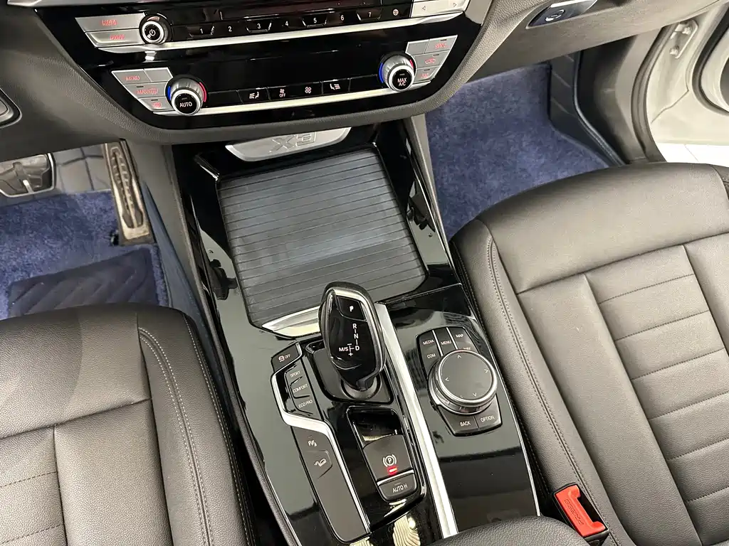 BMW X3 — миниатюра 19