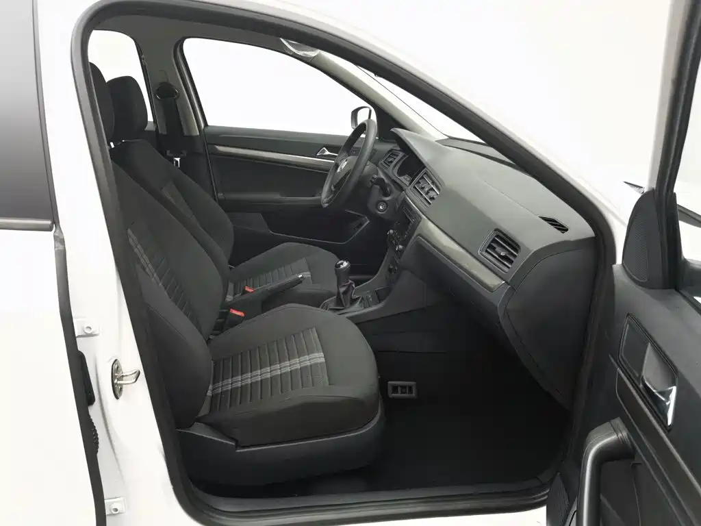 Volkswagen Lavida — миниатюра 23