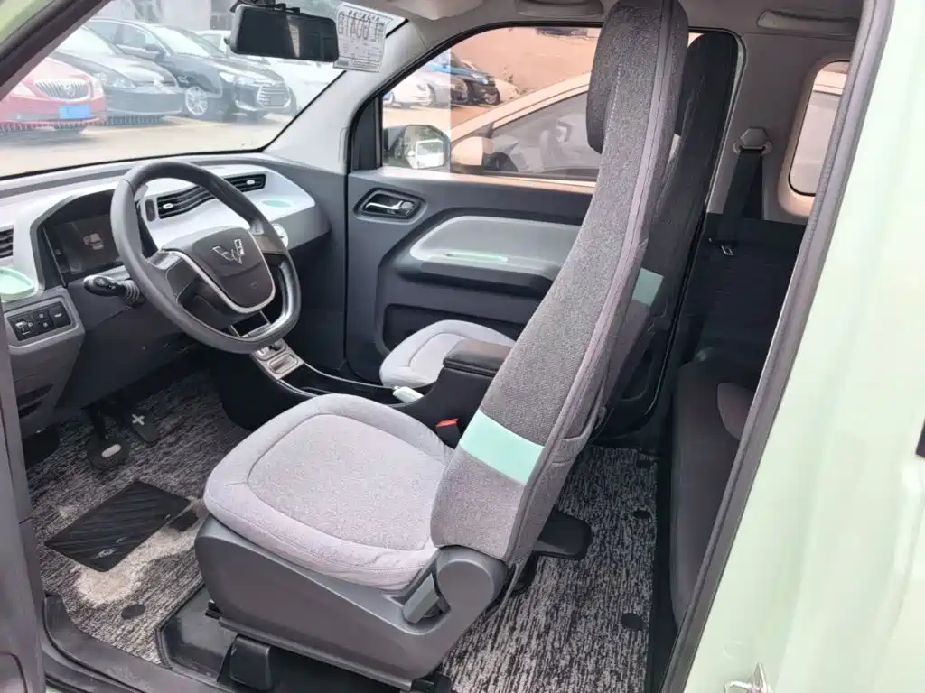 Wuling MINIEV — миниатюра 15
