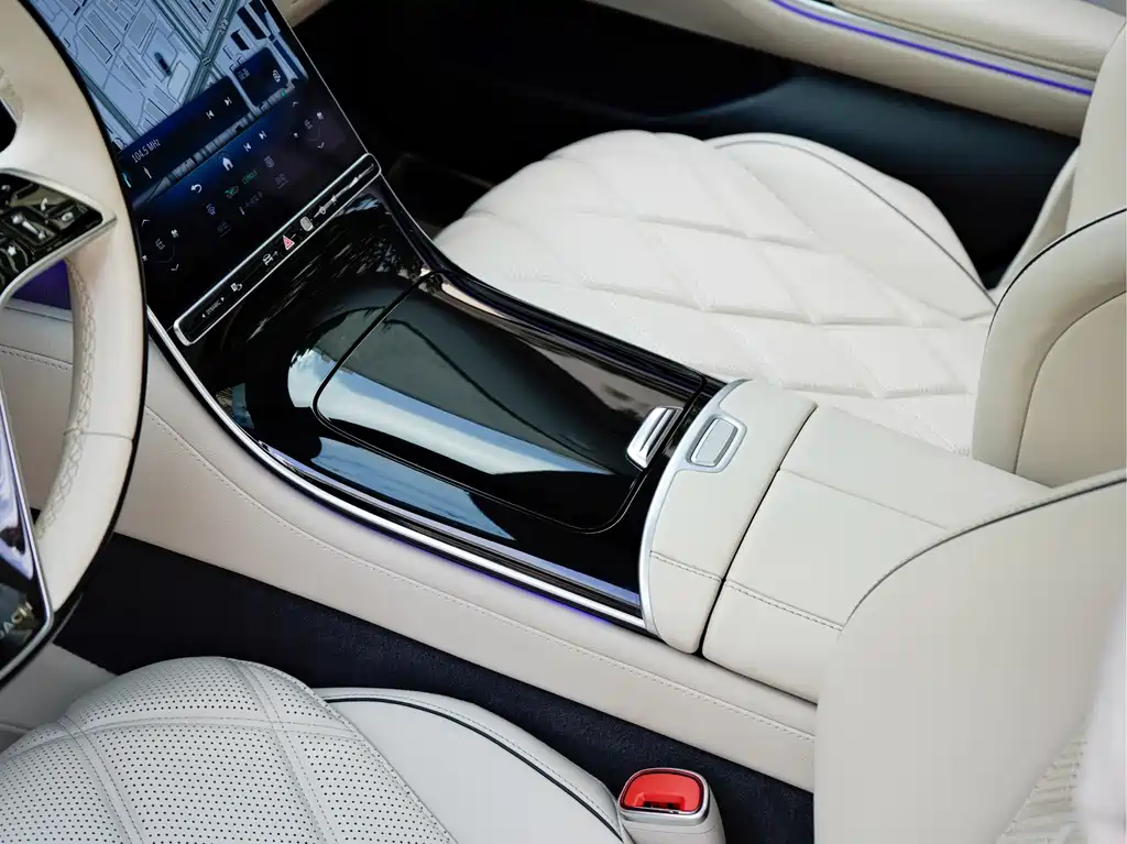 Mercedes-Benz S-Class — миниатюра 17