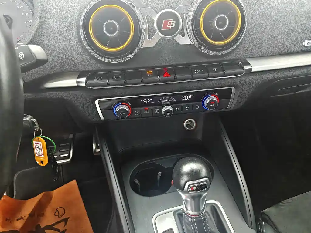 Audi S3 — миниатюра 12