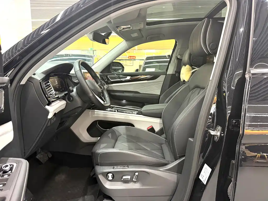 Volkswagen Teramont — миниатюра 5