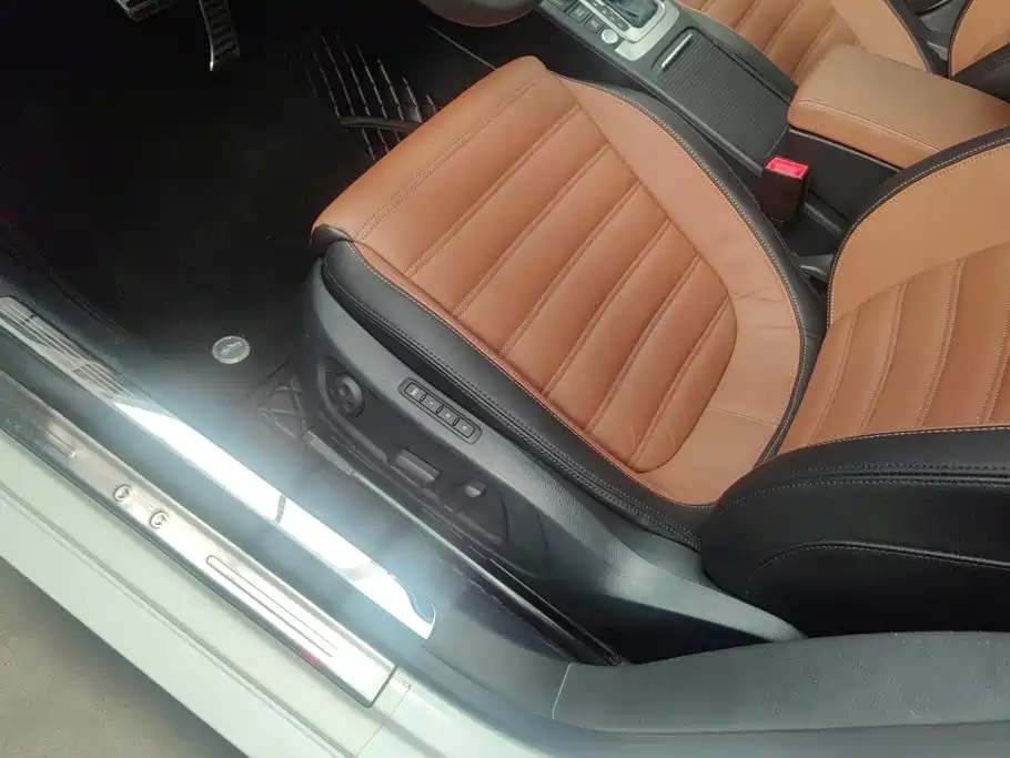 Volkswagen CC — миниатюра 8