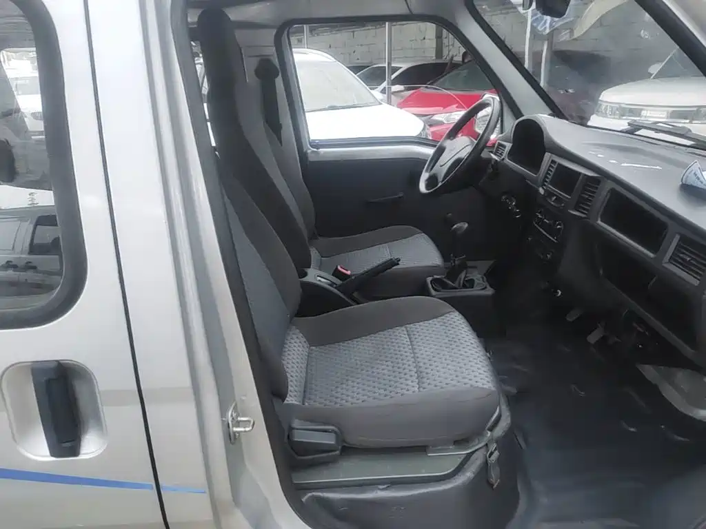 Wuling Zhiguang — миниатюра 25