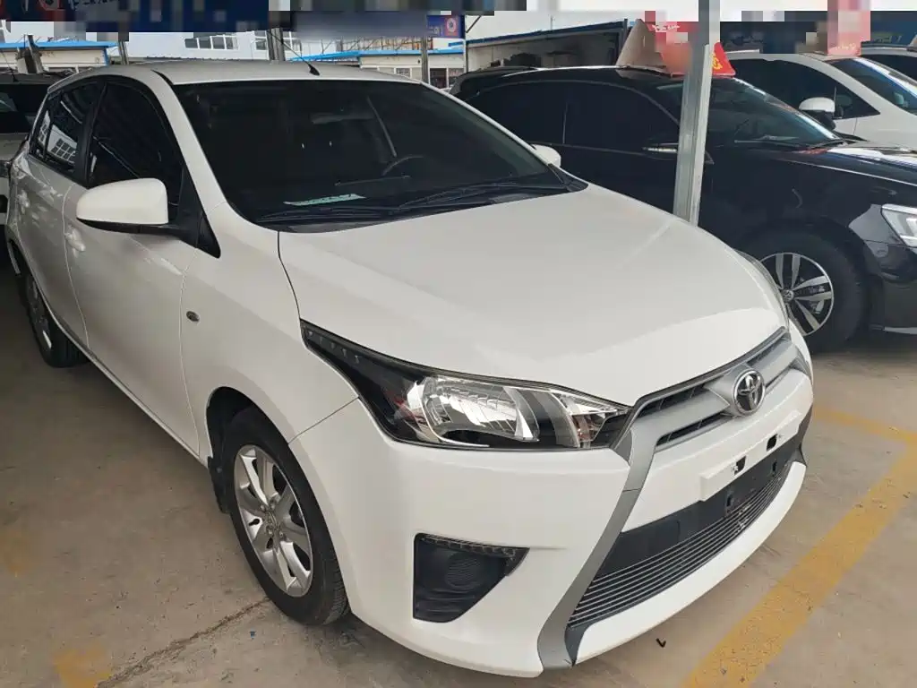 Toyota Yaris L — миниатюра 4