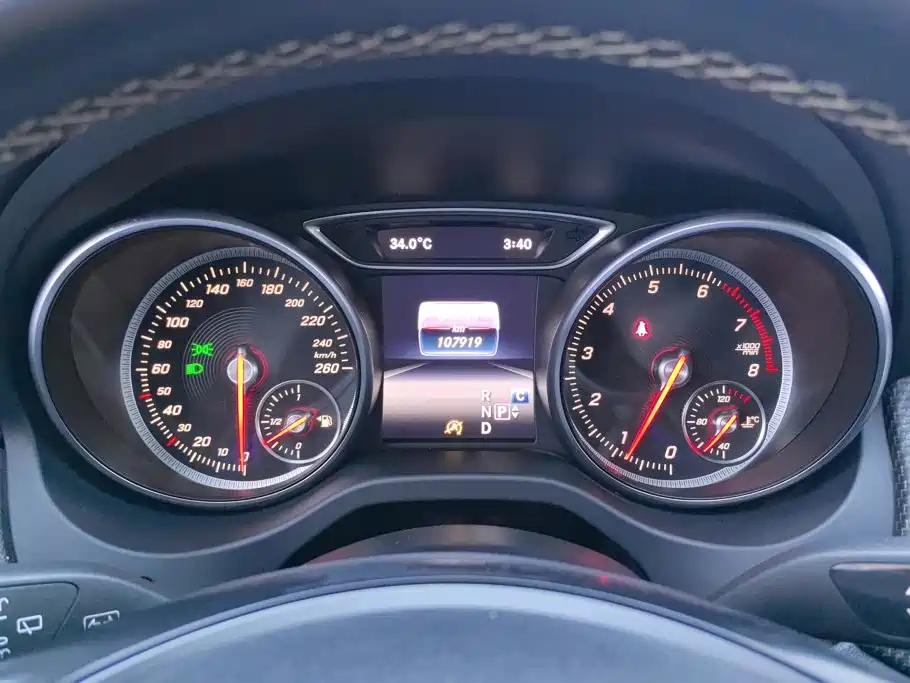 Mercedes-Benz GLA — миниатюра 14