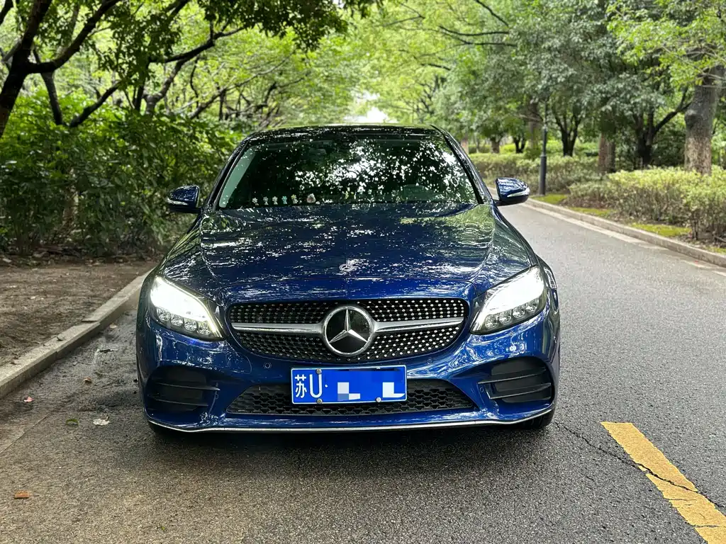 Mercedes-Benz C-Class — миниатюра 2
