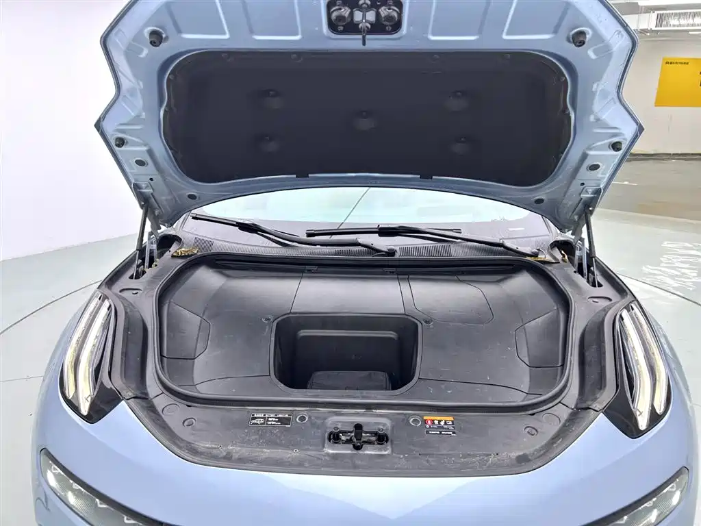 ZEEKR EXTREME KRYPTON 001