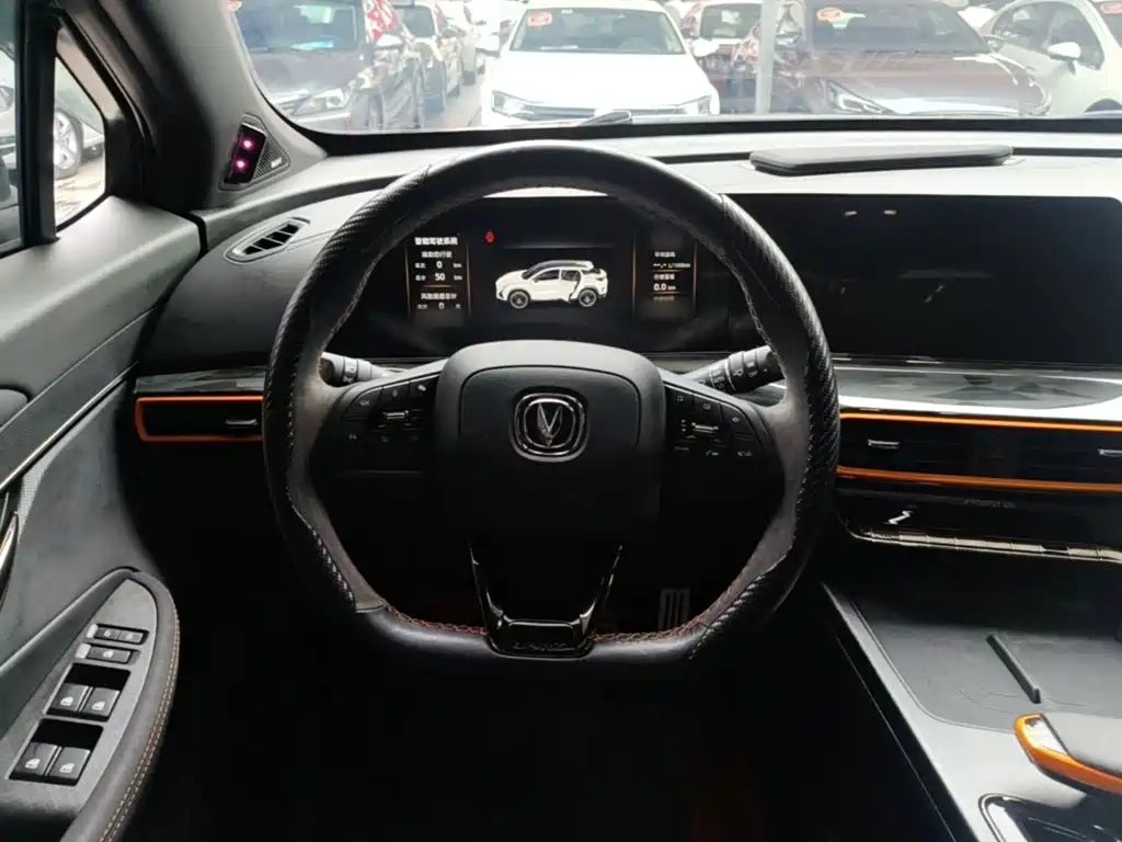 Changan UNI-T — миниатюра 11