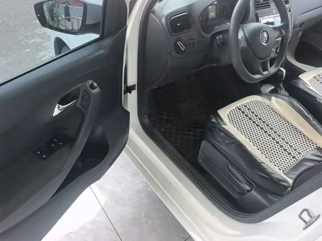 Volkswagen Polo — миниатюра 16