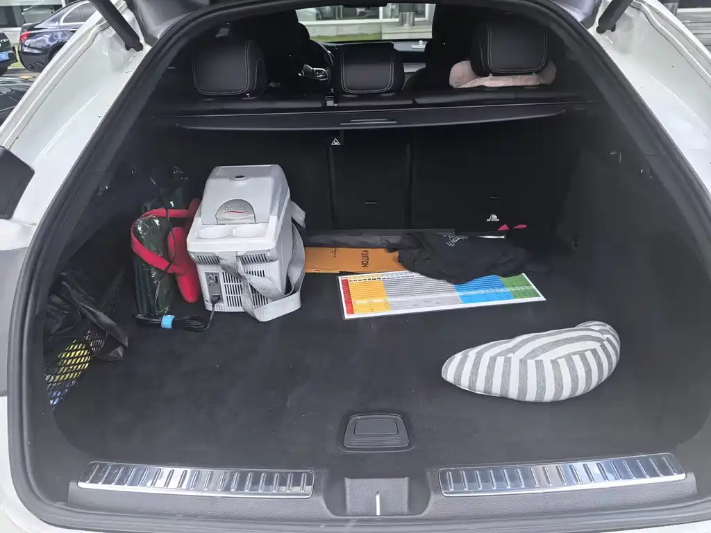 Mercedes-Benz GLC Coupe — миниатюра 11