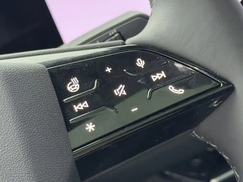 Audi A6L e-tron — миниатюра 18