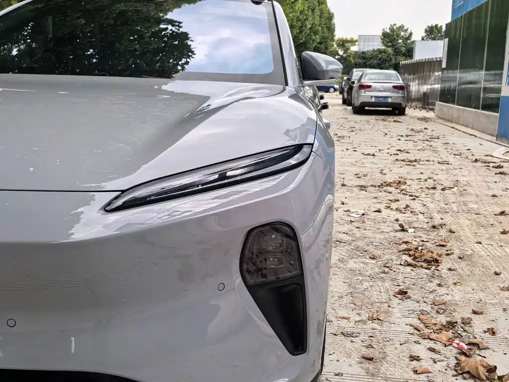 NIO ET5T — миниатюра 15