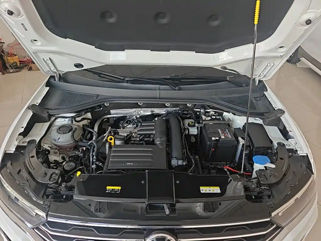 Volkswagen T-Roc — миниатюра 20