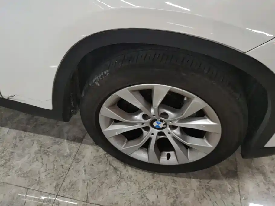 BMW X1 (Import) — миниатюра 6