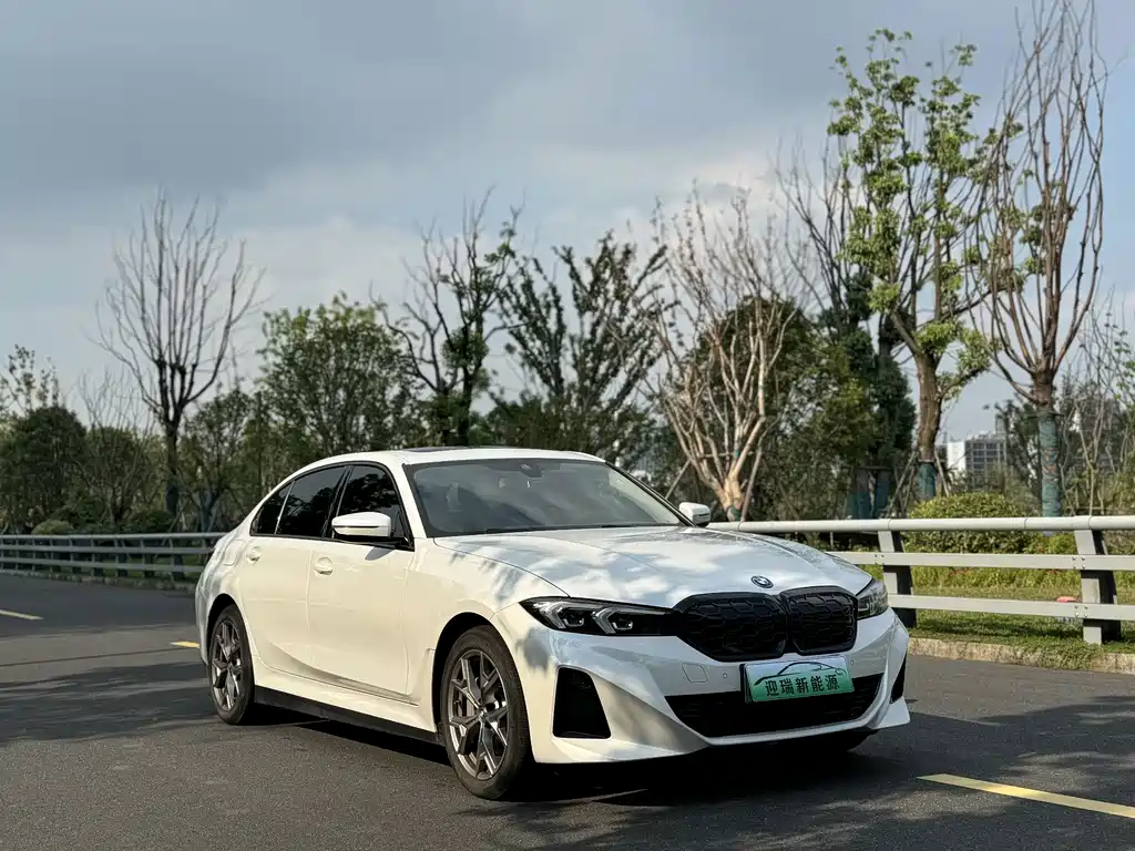 BMW i3 — миниатюра 7