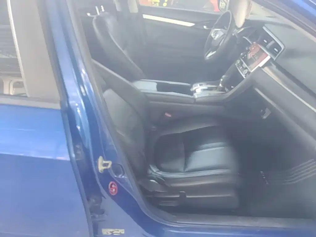 Honda Civic — миниатюра 25