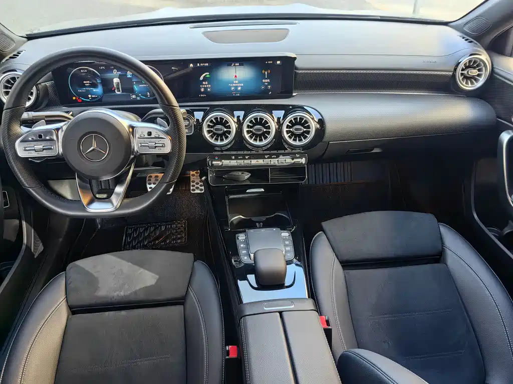 MERCEDES-BENZ A CLASS