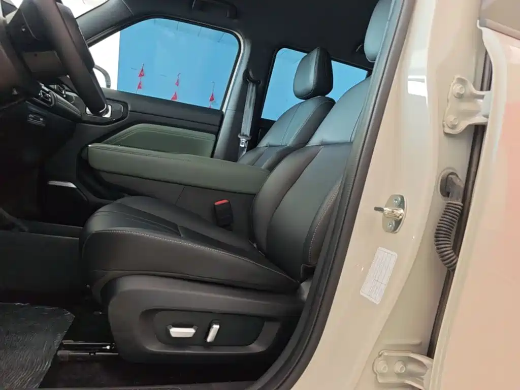 Baojun Yueye Plus — миниатюра 15
