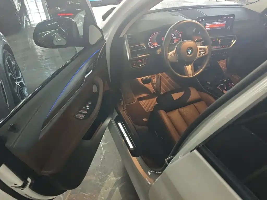 BMW X3 — миниатюра 12