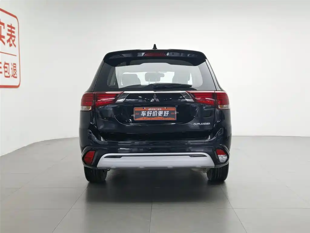 Mitsubishi Outlander 2021 2.0L 5 мест