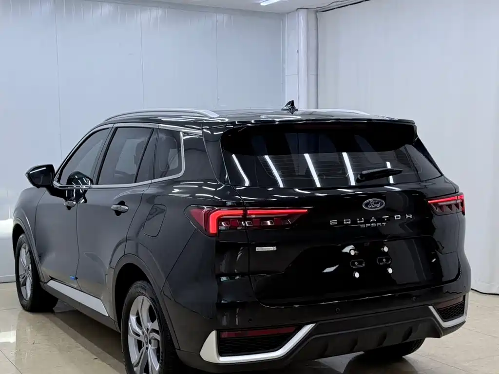 Ford Equator Sport — миниатюра 6
