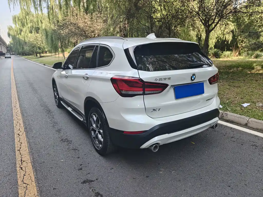 BMW X1 — миниатюра 6