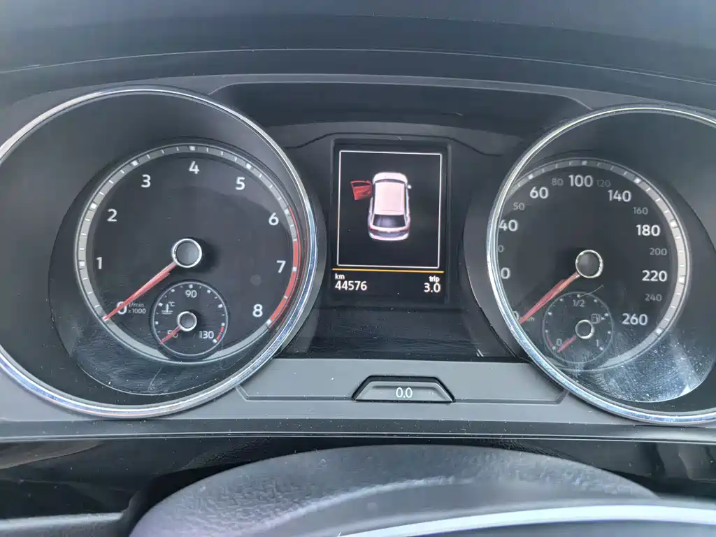 Volkswagen Tiguan L — миниатюра 10