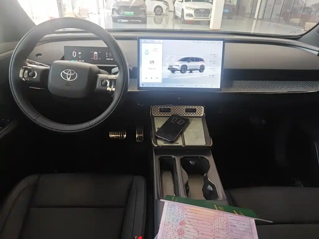 Toyota bZ3X — миниатюра 13