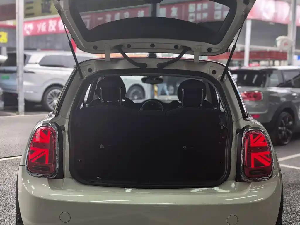 MINI Mini — миниатюра 11
