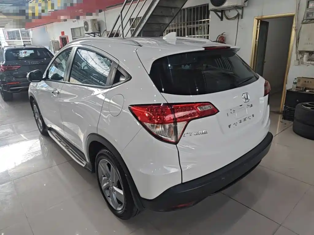 Honda Vezel — миниатюра 5