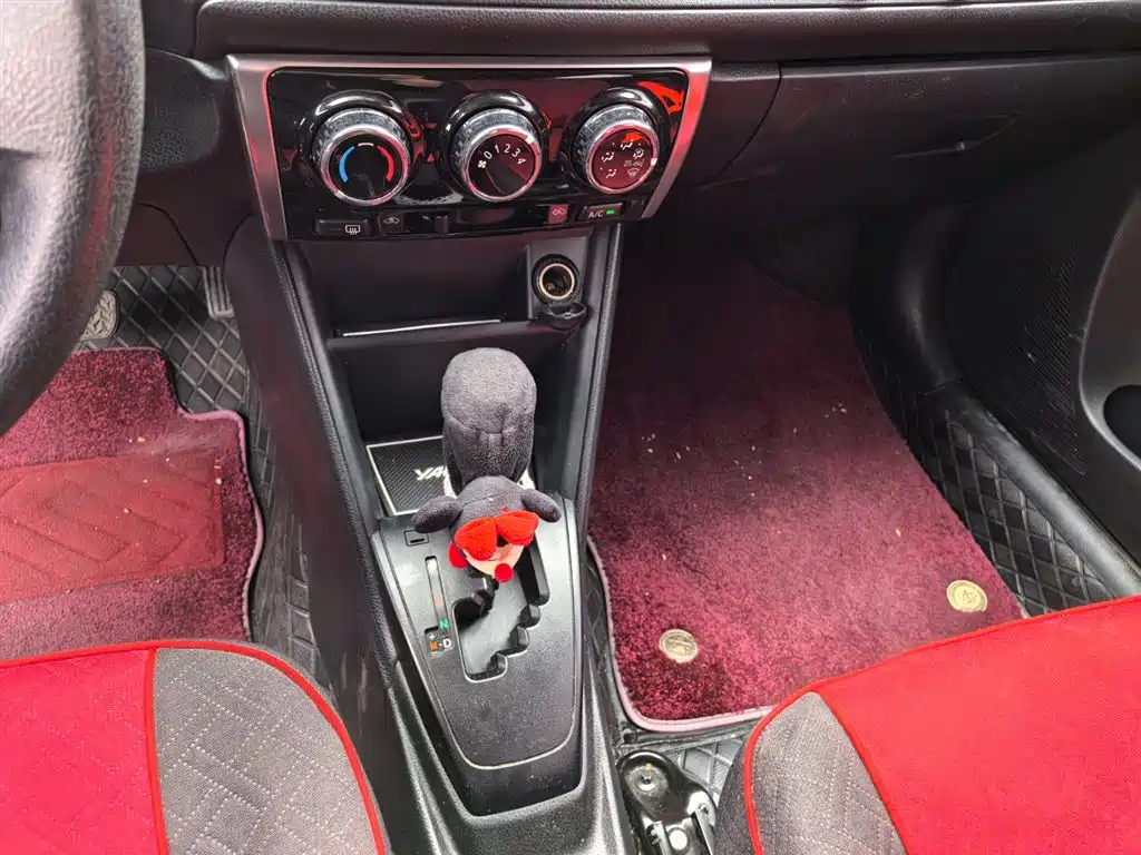 TOYOTA YARIS L ZHIXUAN