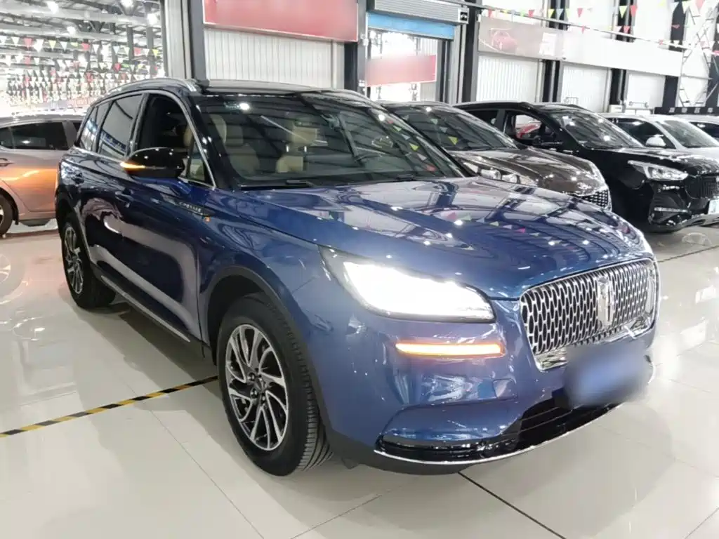 Lincoln Corsair — миниатюра 4