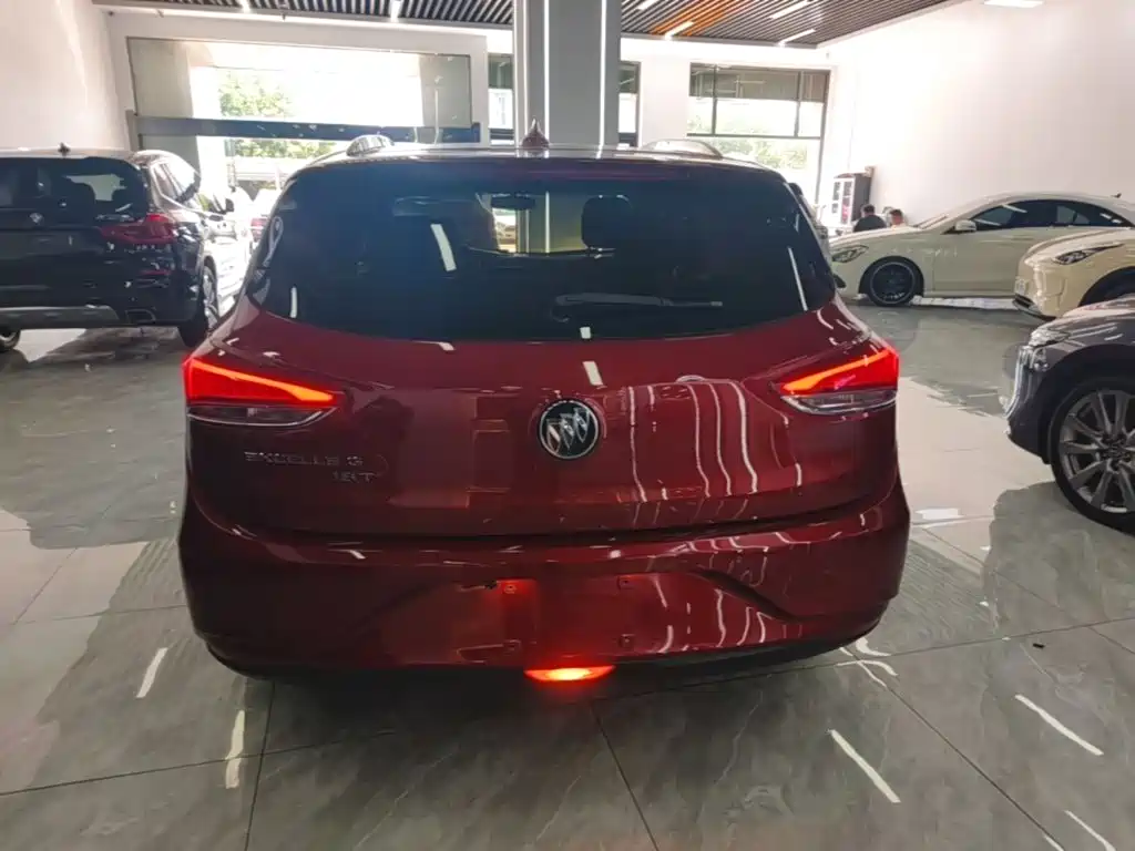 Buick Excelle — миниатюра 6