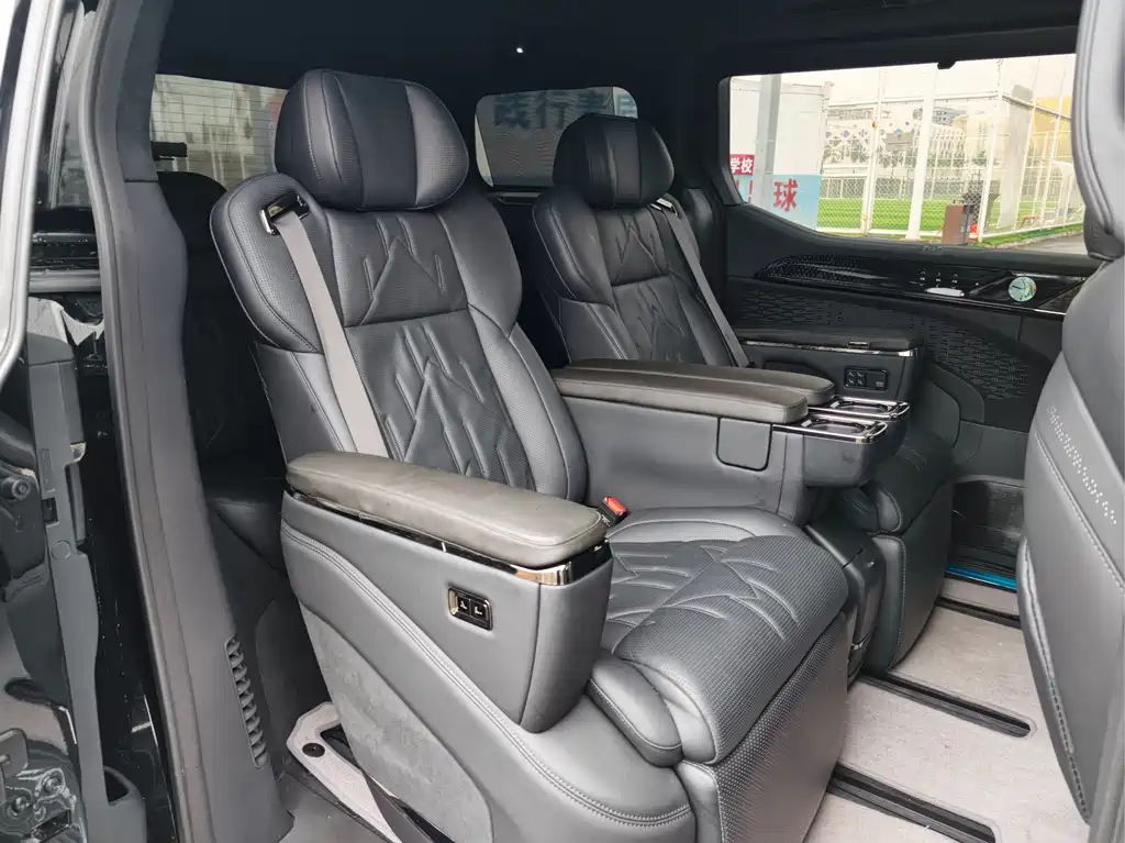 ZEEKR EXTREME KRYPTON 009