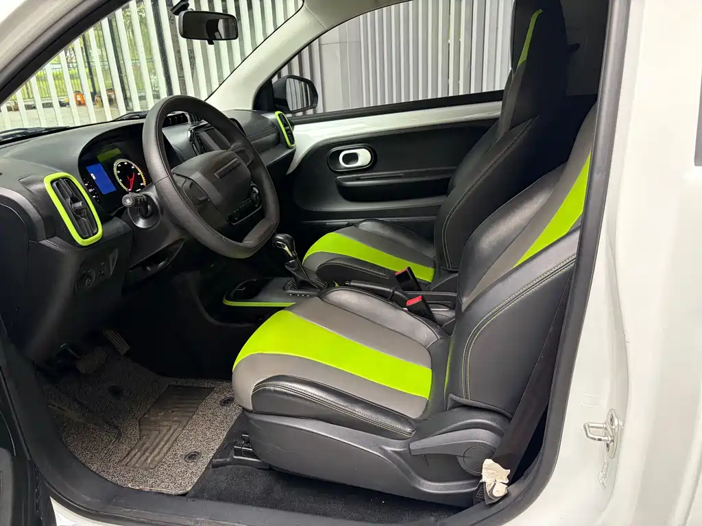 Roewe Clever — миниатюра 11
