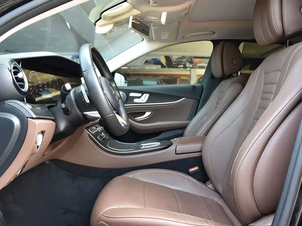 Mercedes-Benz E-Class E 2020 E 300 L Sport