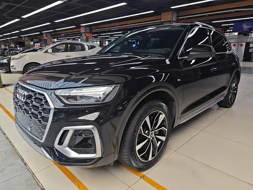 Audi Q5L — миниатюра 2