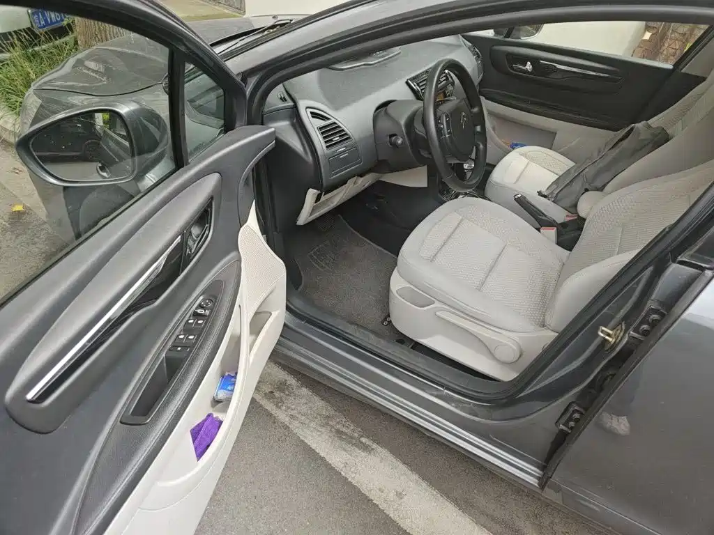 Citroen C-Quatre — миниатюра 12