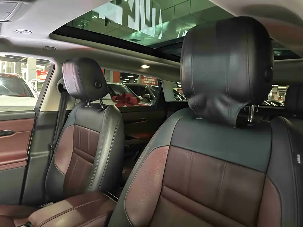 Land Rover Evoque — миниатюра 12