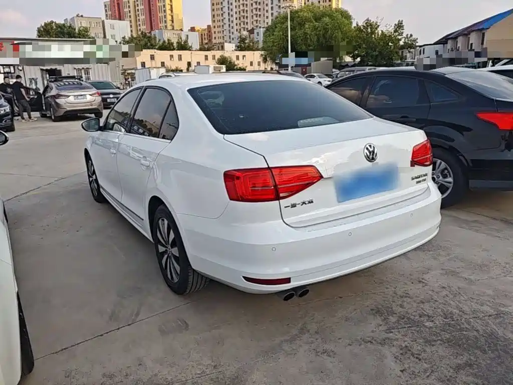 Volkswagen Sagitar — миниатюра 5