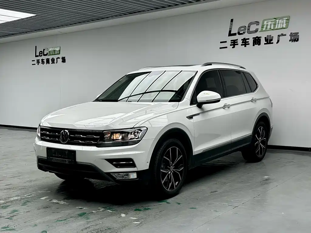 Volkswagen Tiguan L 2020