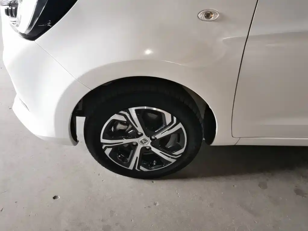 Changan Benben E-Star — миниатюра 23